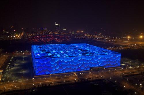 China, Beijing ( pre mraka ).JPG - China, Beijing - Bird's Nest Before Earth Hour ( Dvorana ‚‚Ptičje Gnezdo‚‚ ) - ( pre akcije )
 
